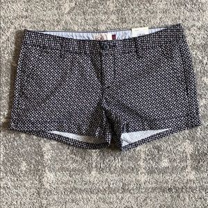 BRAND NEW WITH TAGS SO CHINO SHORT SIZE 11